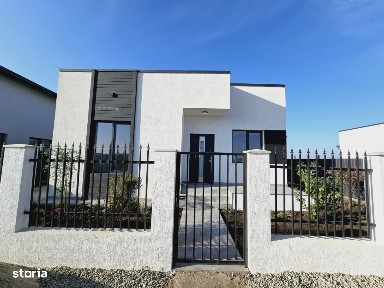 Casa individuala - 4 camere - 2 bai - placa beton - 444 mp teren