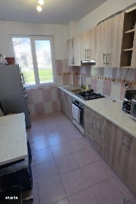 Splai Bahlui, apartament 3 camere, 2 balcoane, etaj 1