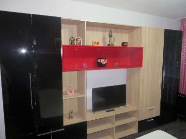 Proprietar inchiriez Gars. ultramoderna,et. 1,recent renovataTiglina 1