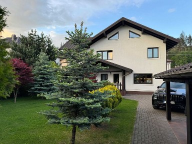 Vand casa in Gura Humorului