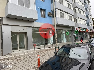 Spatiu ultracentral de închiriat - vitrina mare, fost Vodafone