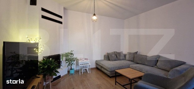 Casa la curte comuna, zona Sinaia