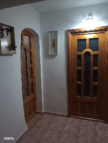 Apartament 3 camere la strada zona Bucovina