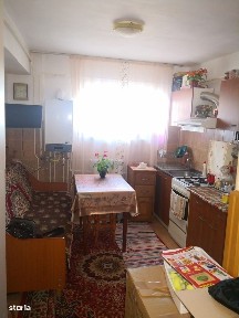 Apartament 2 camere la str.Primaverii