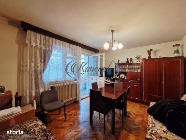 Apartament spatios cu balcon inchis si beci in zona Supeco