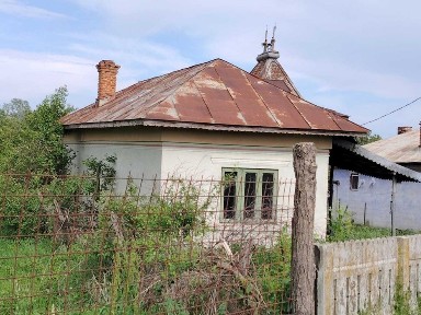 Vând casă Goiești