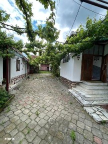 Casa individuala, 6 camere | 2109 mp teren |, Rusi, com. Slimnic, jude