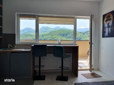 Garsoniera penthouse inchiriere