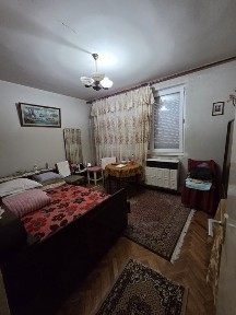 Vand apartament vintage