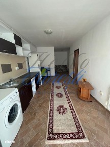 Apartament 2 camere 40 mp + parcare in Floresti zona Stejarului