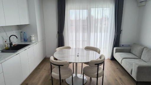Apartament Lamaitei bloc nou