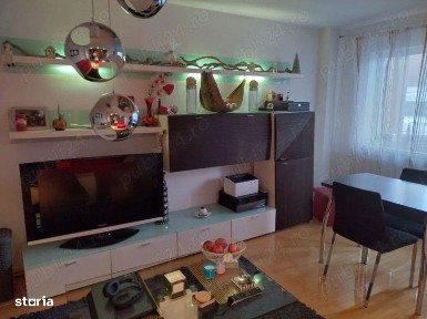 Apartament 2 camere, 65 mp construiti, pivnita 9.18mp, Intrarea Siretu