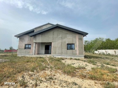 Casa parter + pod, zona scoala Malu Mare (sat), teren 2400 mp