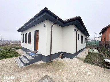 Casa la sol 4 camere, Valu lui Traian