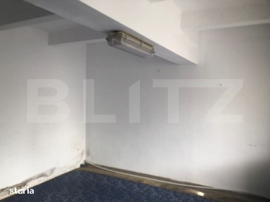 Spatiu comercial, 26 mp, zona Piata Mare