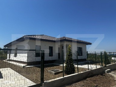 Casa plan parter, zona Narciselor 2