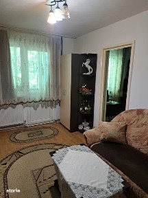 Dambu Pietros - Vanzare apartament 3 camere - Str. Petru Dobra