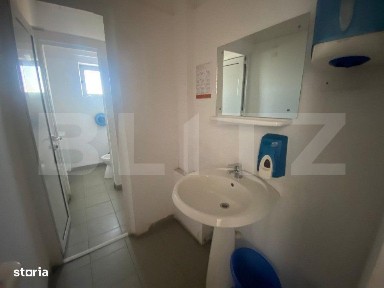 Caldire Comerciala, 1000 mp,stradal, locuri de parcare, zona Banie!