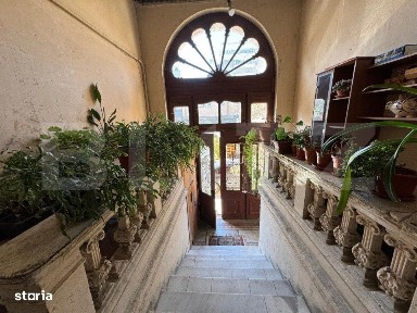 Spatiu de birouri, cu grup sanitar, in casa deosebita, 50 mp, Ultracen