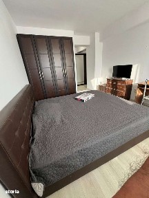 Apartament 3 camere DE INCHIRIAT / bucatarie inchisa / 2 bai / balcon