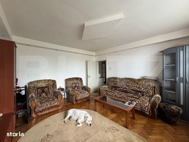 Apartament de vanzare, cu 3 camere decomandat, 61 mp, zona Progresul