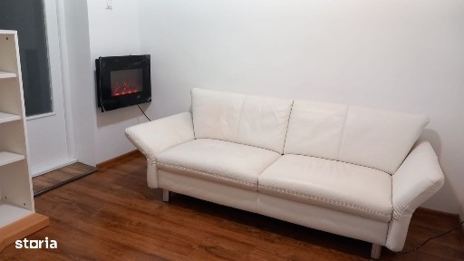 Casa 1 camera, renovata, Coroi