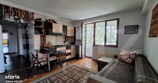 Apartament 3 camere de inchiriat, 50 mp, strada Pacurari