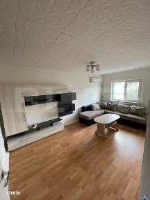 Apartament cu 3 camere, 64 mp, zona Podul De Fier