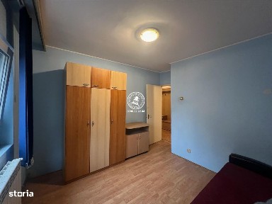 Apartament decomandat cu 2 camere în Nicolina 1, etaj 1/4