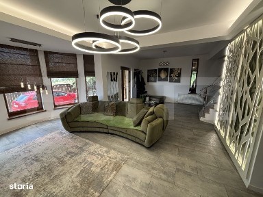 Casa de vanzare cu 4 camere, cartier Bradet