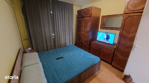 Apartament 3 camere decomandat, etajul 4, Craiovita zona Lidl