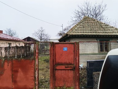 Teren cu casa de vânzare Drajna Noua