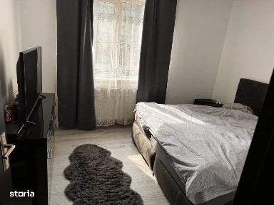 Apartament cu 2 camere, decomandat, 48 mp, parcare, zona Florilor