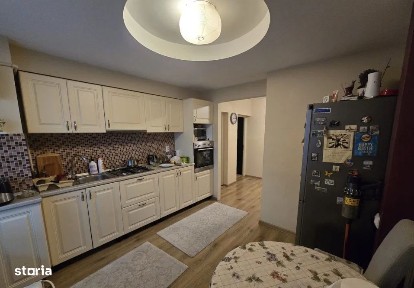 Apartament cu 2 camere, zona Iulius Mall