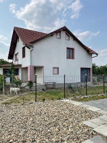 Vând casă în Cernăteaz Propietar