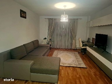 Închiriez apartament