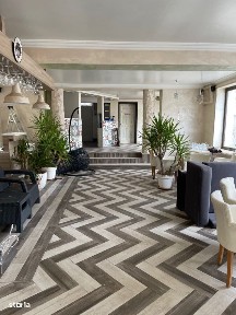 Campina - Spatiu comercial - 570mp - 440000 Euro