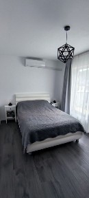 Vând apartament/Penthouse 3 camere, singur pe tot nivelul