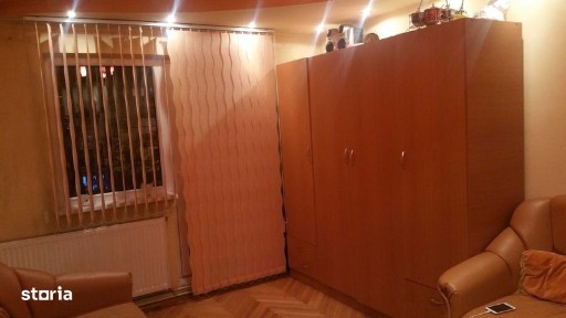 Inchiriez Apartament 3 Camere Zona Valea Aurie Etaj 1