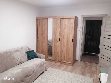 PF inchiriez garsoniera
