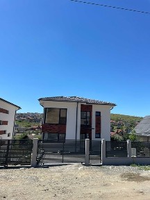 Campenesti, Strada Orizontului 20