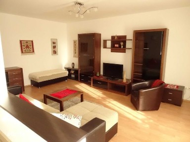 Apartament de inchiriat 2 camere, situat in zona Aradului