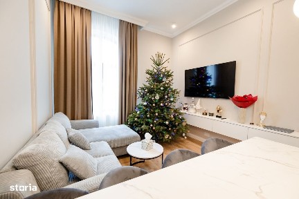 Apartament 3 camere, etaj 2, termoteca, central - M.Eminescu