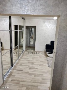 De Vanzare - Ap. 3 Camere - Micro 17