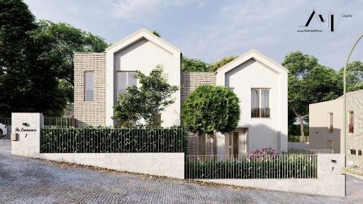 Casa cuplata zona semi centrala cu teren 270mp