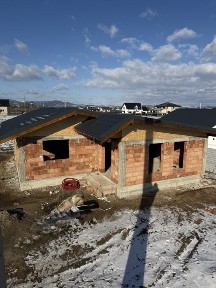 Brasauti, Str voinței 1