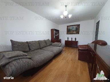 Apartament 4 Camere bloc Petromar in zona Gara Constanta