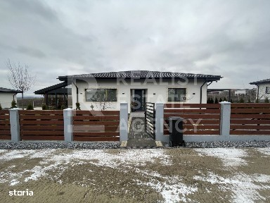 Vânzare, casă, 4 camere, Aroneanu, Iași