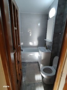 dau in chirie apartament cu 2 camere + parcare acoperita