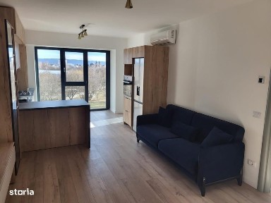 Inchiriez apartament de Lux, la 5 minute de centru